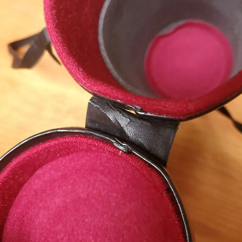 Minolta LH-1037 Lens Case w/ Strap Japan 7.75